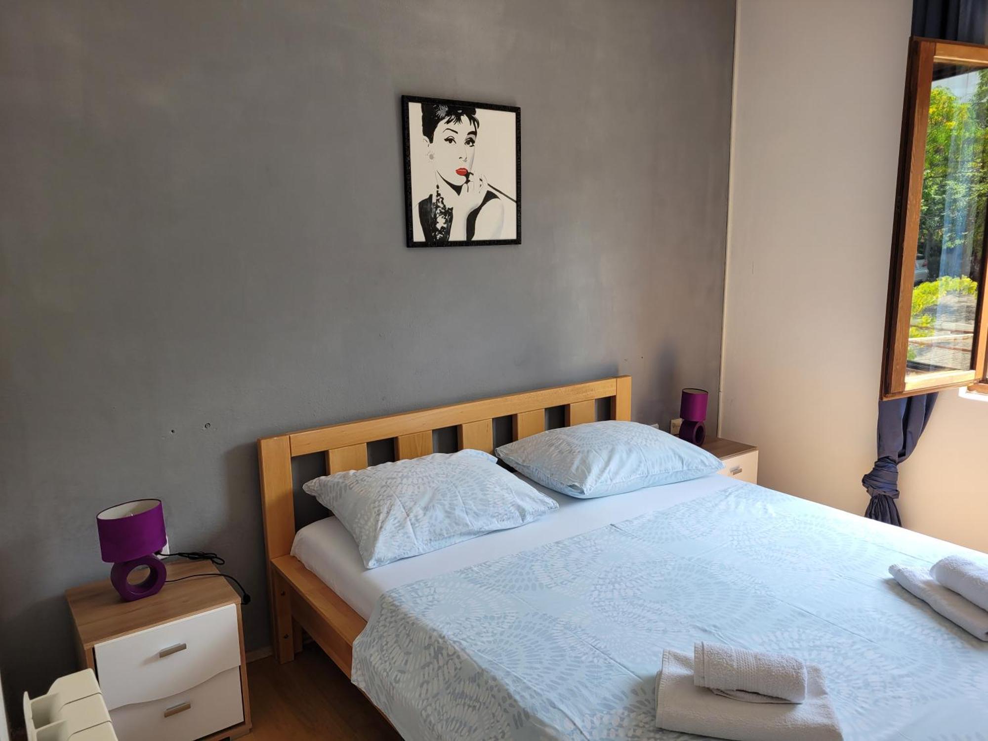 Apartmani Vini Хвар Экстерьер фото